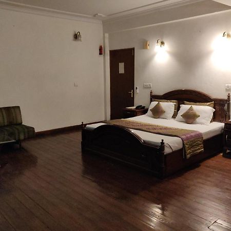 Hotel Blossom Simlá Kültér fotó